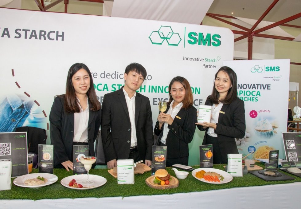 The seminar “Smart Choice for the Elderly Food” under NSTDA-Science Tour