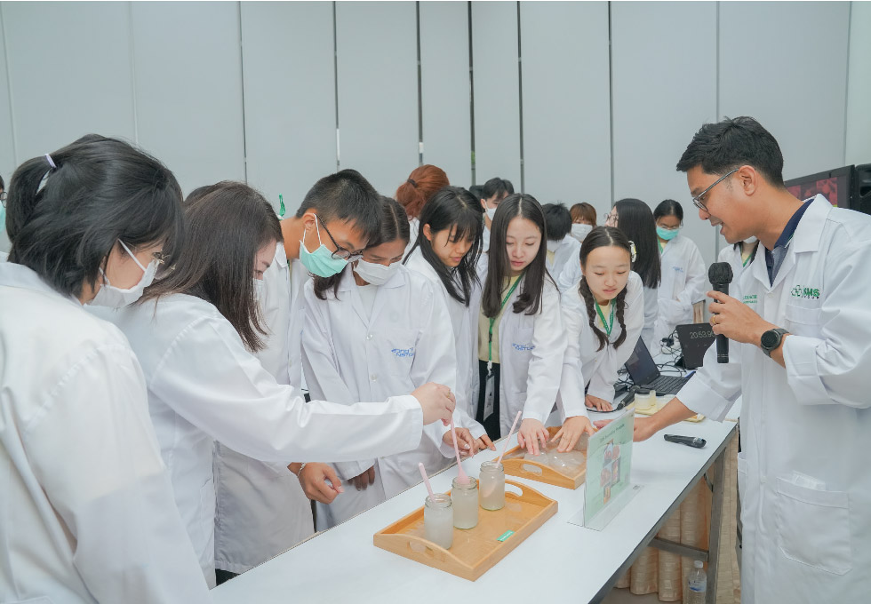 SMS Specialist Team Showcased Starch Innovation to MU Student at Thailand International Science Fair 2023 sms-underline